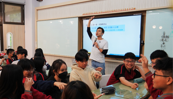 微光前行，白日夢閃亮甜點車降臨—甜點師李奇芳Oga
