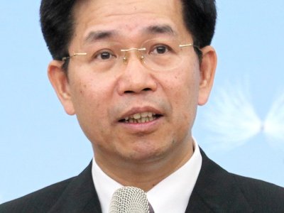 鹿樂讓偏鄉學校更近更亮了_潘文忠