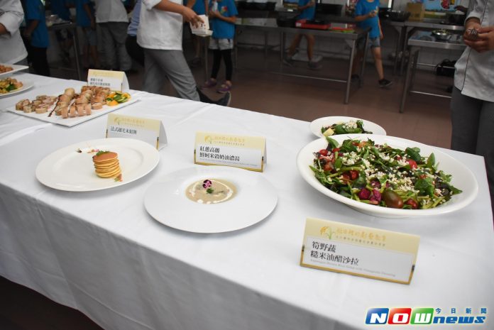 稻田裡的廚藝教室　大葉大學攜手香田國小推動食農教育