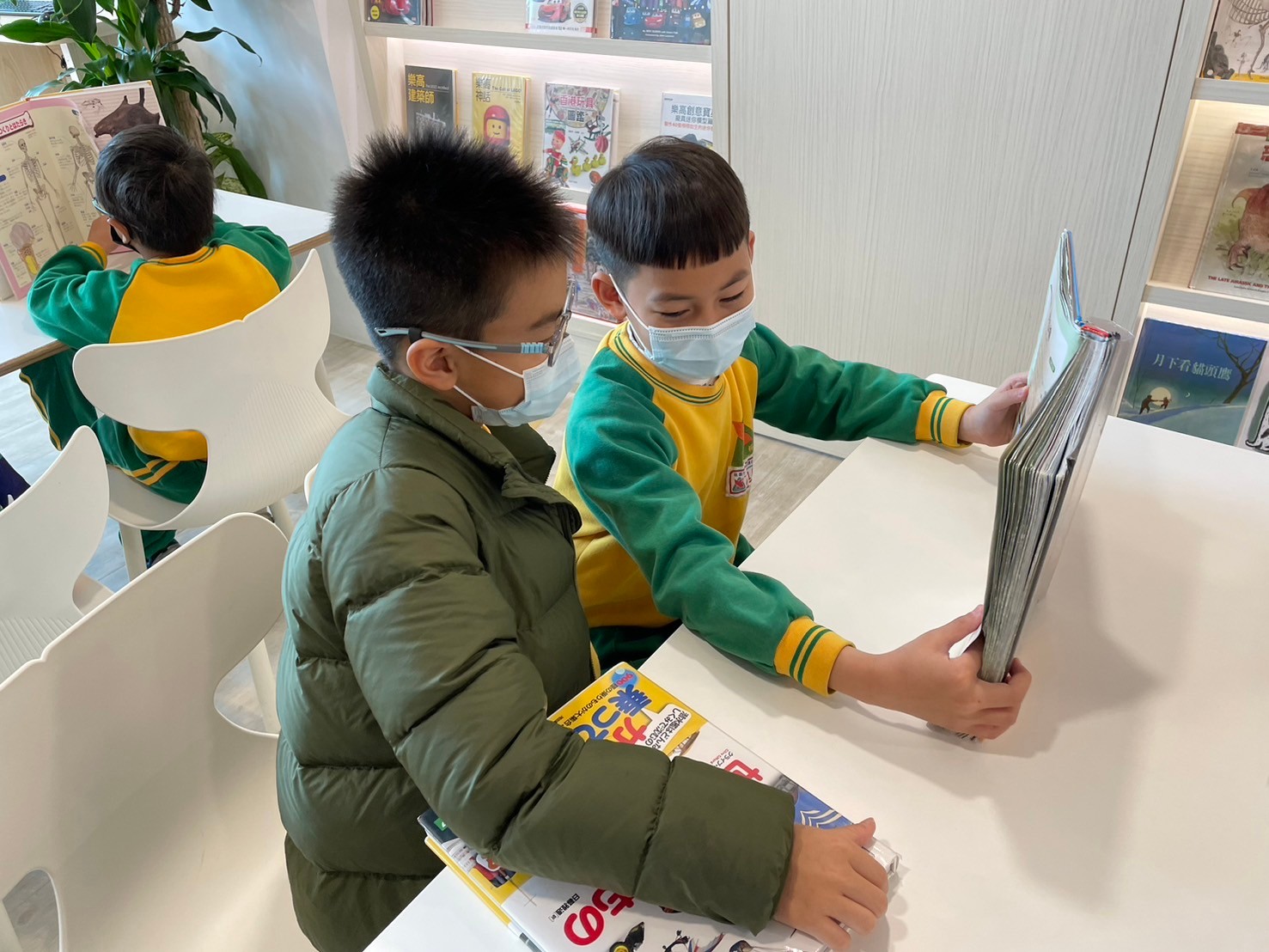 輪播圖片