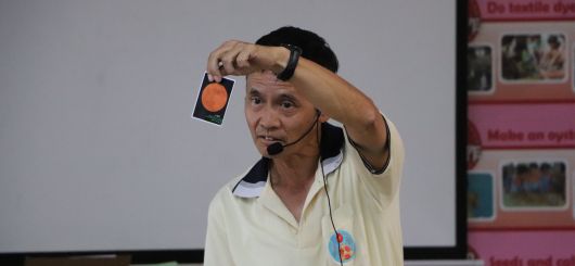 踏上教學服務，如阿姆斯壯登月——「這是人生裡的一大步」