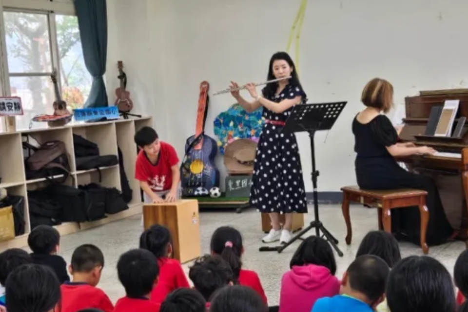 鹿樂平台公益音樂會｜隨想室內樂團散播幸福音樂種子